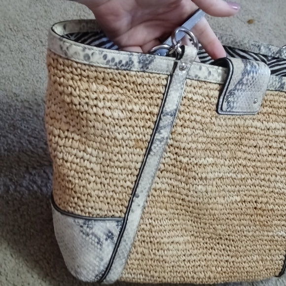 Purse - Picture 3 of 5